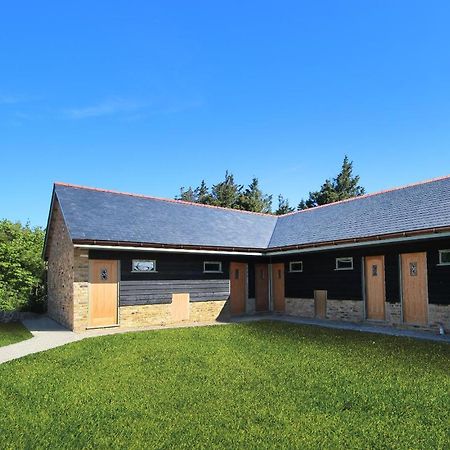 The Crown Lodges Deal Exterior foto